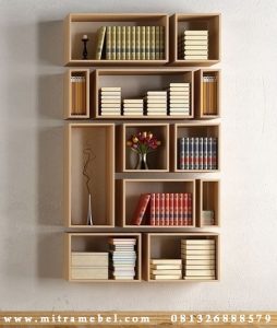 Rak Buku Dinding Minimalis