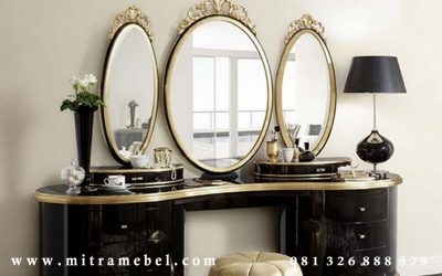 Meja Rias Terbaru Modern