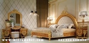 Set Kamar Tidur Luxury Gold