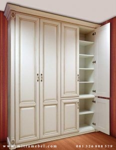 Lemari Pakaian 4 Pintu Minimalis