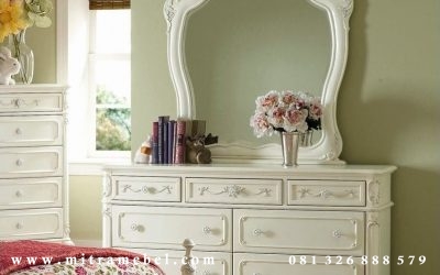 Meja Rias Klasik Ukiran Cat Duco