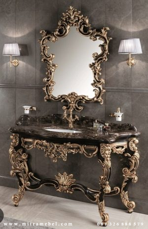 Meja Rias Ukiran Klasik Modern